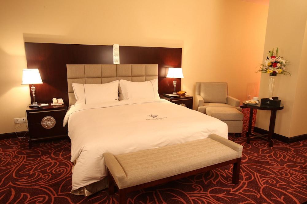 Dhaka Regency Hotel & Resort Limited Dış mekan fotoğraf
